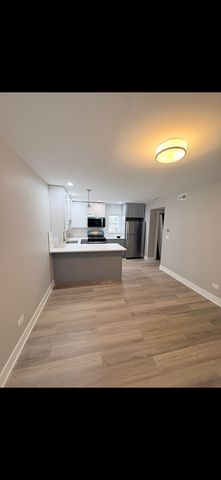6244 W Grand Avenue, Chicago, IL 60639