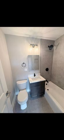 6244 W Grand Avenue, Chicago, IL 60639
