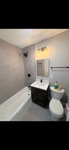 6244 W Grand Avenue, Chicago, IL 60639