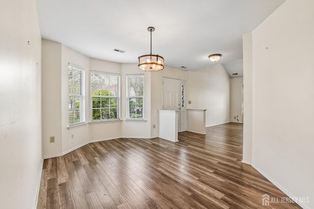 418 Dorchester Way, Manalapan, NJ 07726