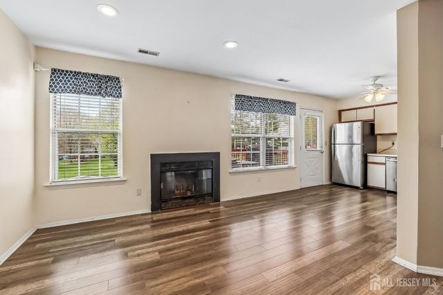 418 Dorchester Way, Manalapan, NJ 07726