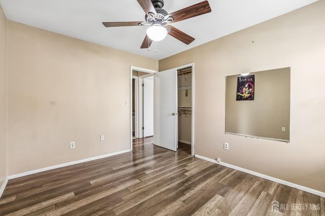 418 Dorchester Way, Manalapan, NJ 07726