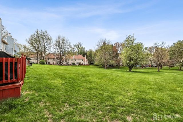 418 Dorchester Way, Manalapan, NJ 07726