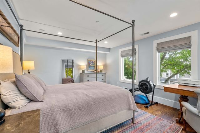 435 East Third 2, Boston, MA 02127