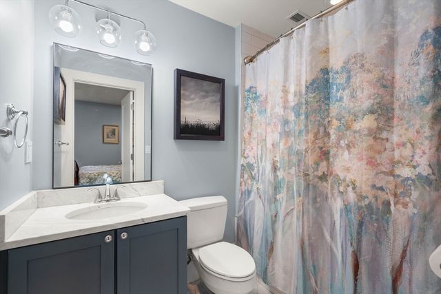 435 East Third 2, Boston, MA 02127