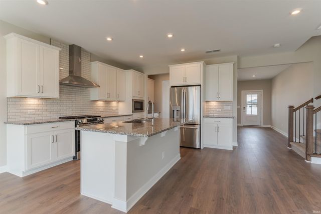 5123 Jackson Drive, Newburgh, IN 47630