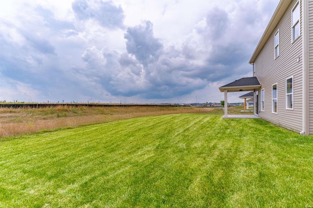 5123 Jackson Drive, Newburgh, IN 47630