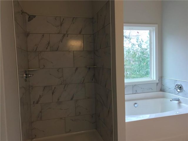 605 Whirlaway Street, Jefferson, GA 30549