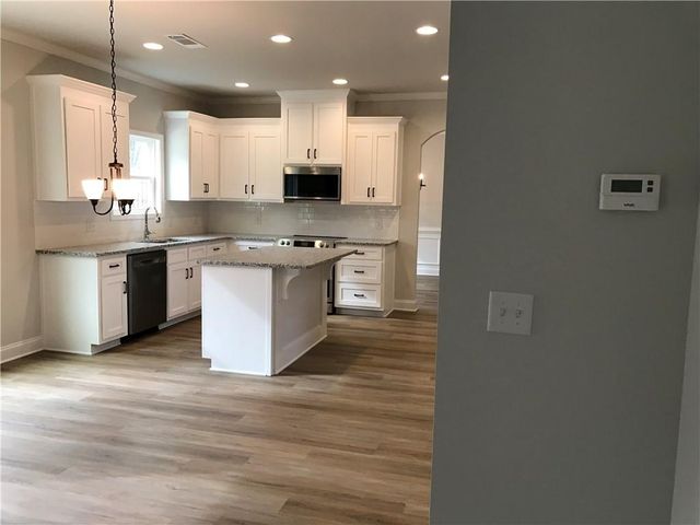 605 Whirlaway Street, Jefferson, GA 30549