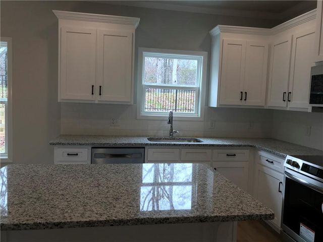 605 Whirlaway Street, Jefferson, GA 30549