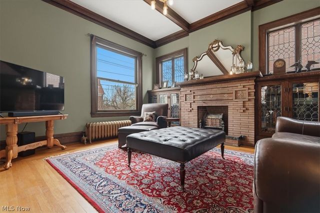 1358 Market Street, Parkersburg, WV 26101