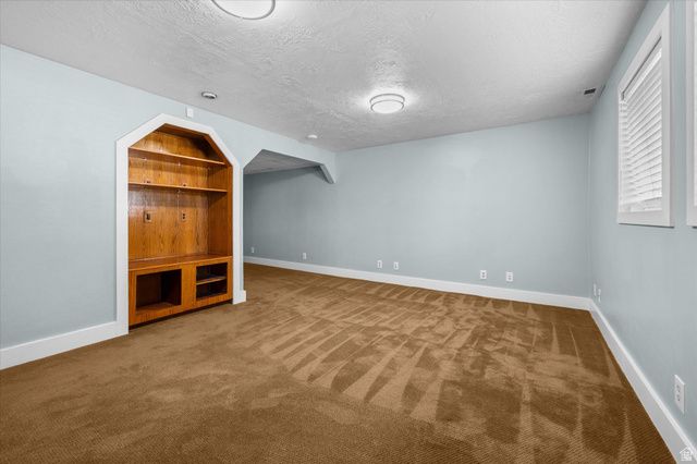 2236 N 650 W, Harrisville, UT 84414