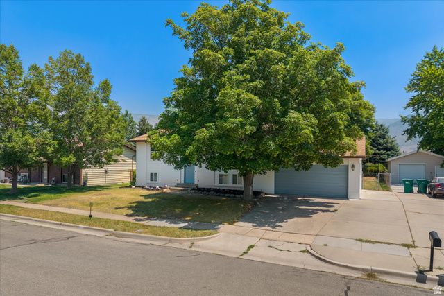 2236 N 650 W, Harrisville, UT 84414