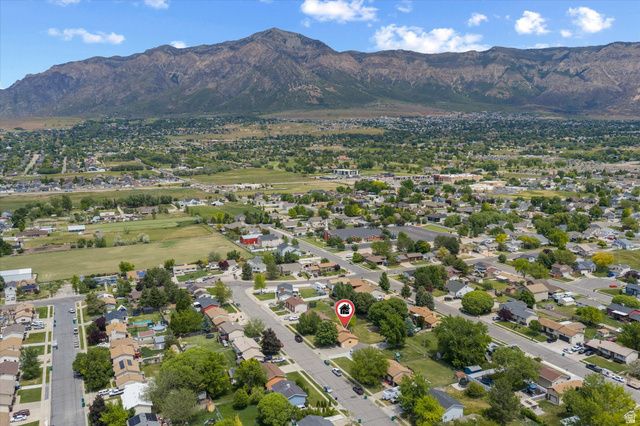 2236 N 650 W, Harrisville, UT 84414