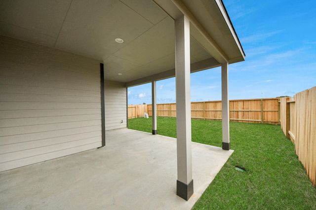 18547 Porta Marina Drive, Fresno, TX 77545