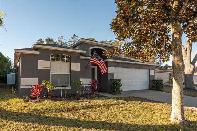 1038 SINGLETON CIRCLE, Groveland, FL 34736
