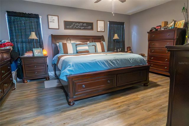 1038 SINGLETON CIRCLE, Groveland, FL 34736