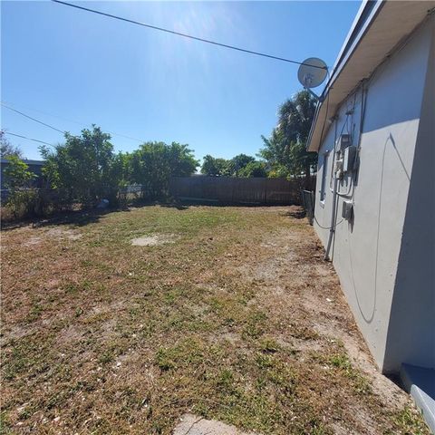 22025 Beverly AVE, Port Charlotte, FL 33952