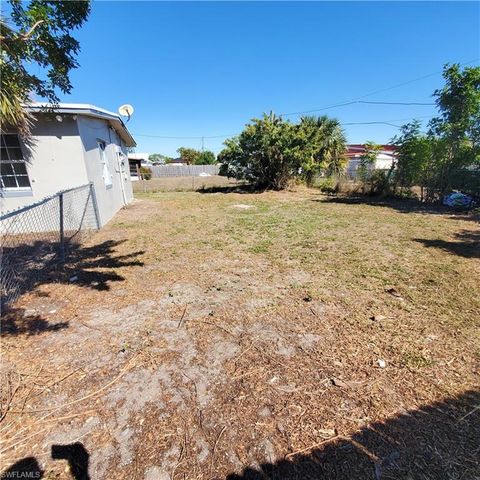 22025 Beverly AVE, Port Charlotte, FL 33952