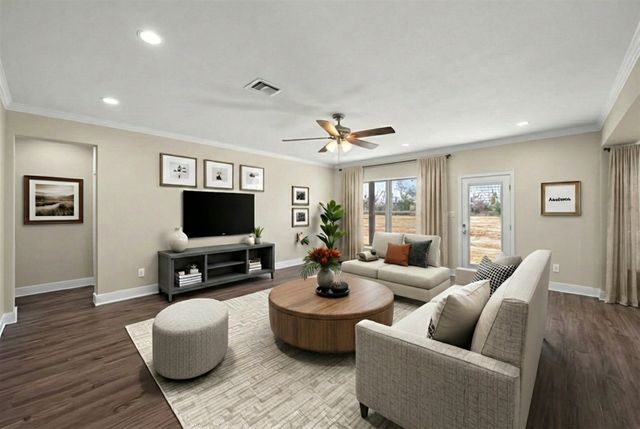 309 Fairway Parks Drive, Corsicana, TX 75110