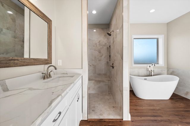 309 Fairway Parks Drive, Corsicana, TX 75110