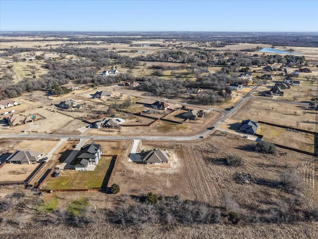 309 Fairway Parks Drive, Corsicana, TX 75110