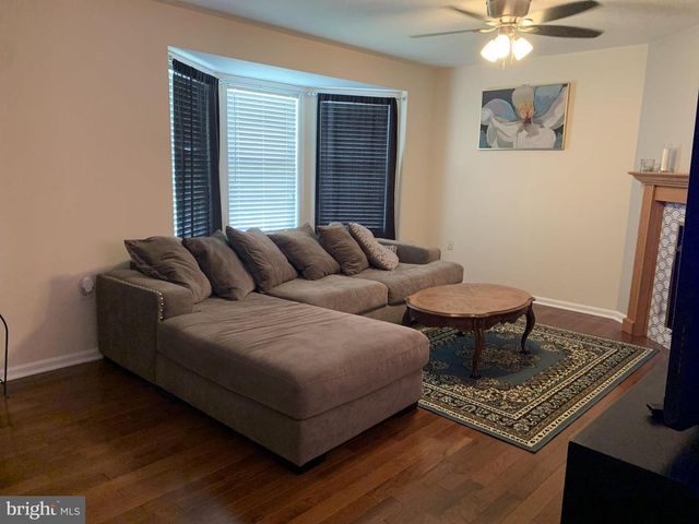 53 ARGON DR, Martinsburg, WV 25405