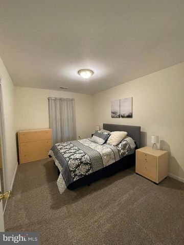 53 ARGON DR, Martinsburg, WV 25405