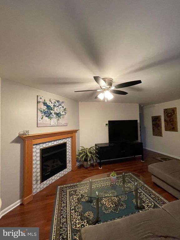 Image 13 of property listing at 53 ARGON DR, Martinsburg, WV 25405