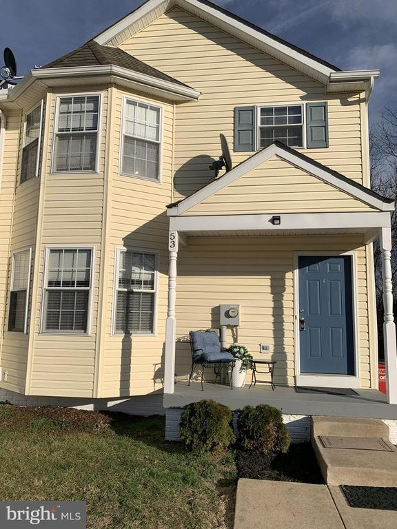 Image 6 of property listing at 53 ARGON DR, Martinsburg, WV 25405