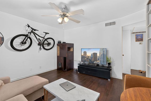 2408 Longview ST 109, Austin, TX 78705