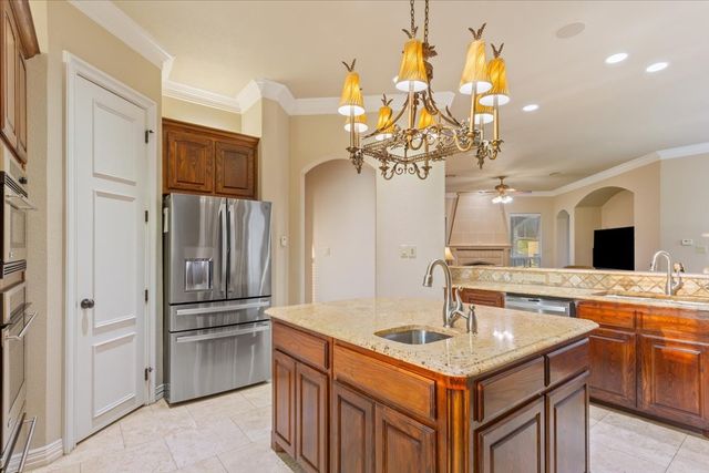 7 Lone Star Drive, Waco, TX 76708