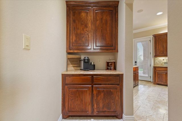 7 Lone Star Drive, Waco, TX 76708
