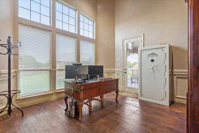 7 Lone Star Drive, Waco, TX 76708