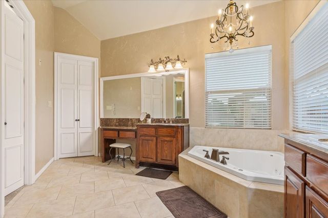 7 Lone Star Drive, Waco, TX 76708