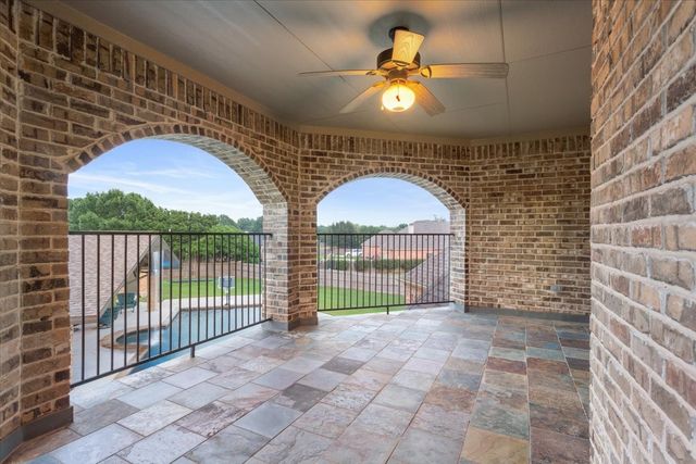 7 Lone Star Drive, Waco, TX 76708