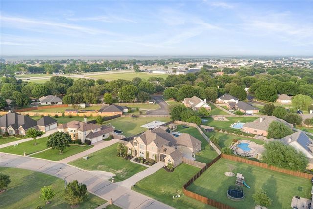 7 Lone Star Drive, Waco, TX 76708