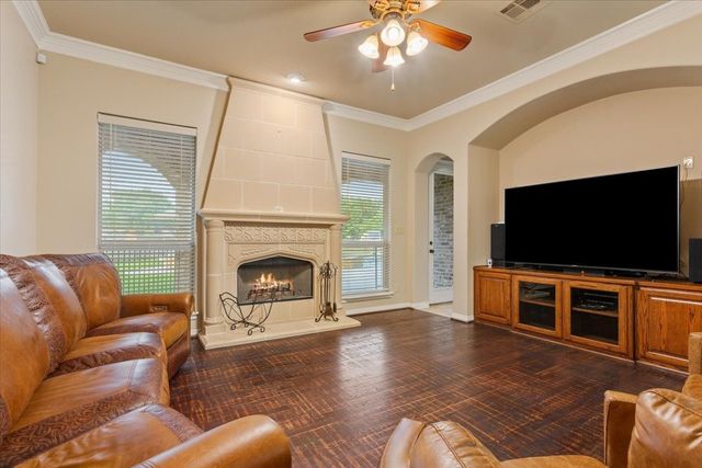 7 Lone Star Drive, Waco, TX 76708