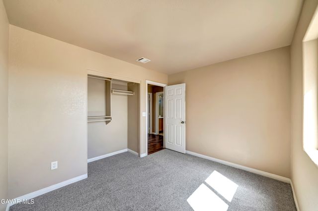 9011 Viburnum Avenue, California City, CA 93505