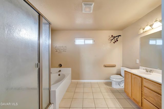 9011 Viburnum Avenue, California City, CA 93505