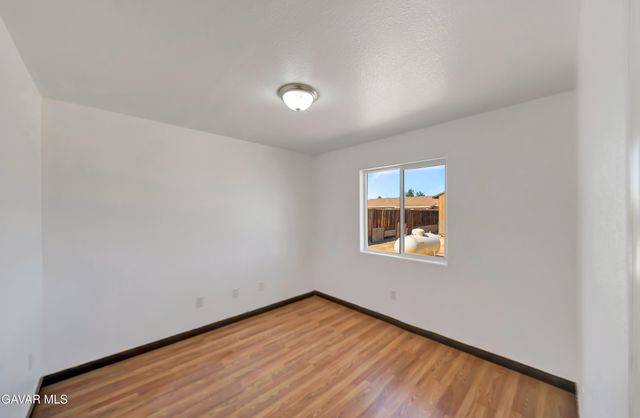 9011 Viburnum Avenue, California City, CA 93505