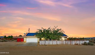 9011 Viburnum Avenue, California City, CA 93505