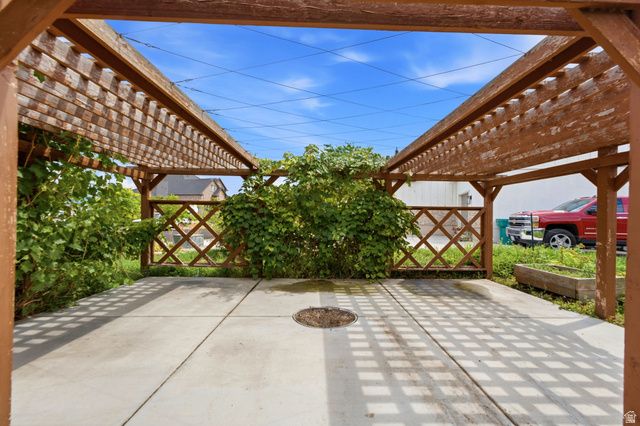 1662 S COUNTRY LN, Lehi, UT 84043