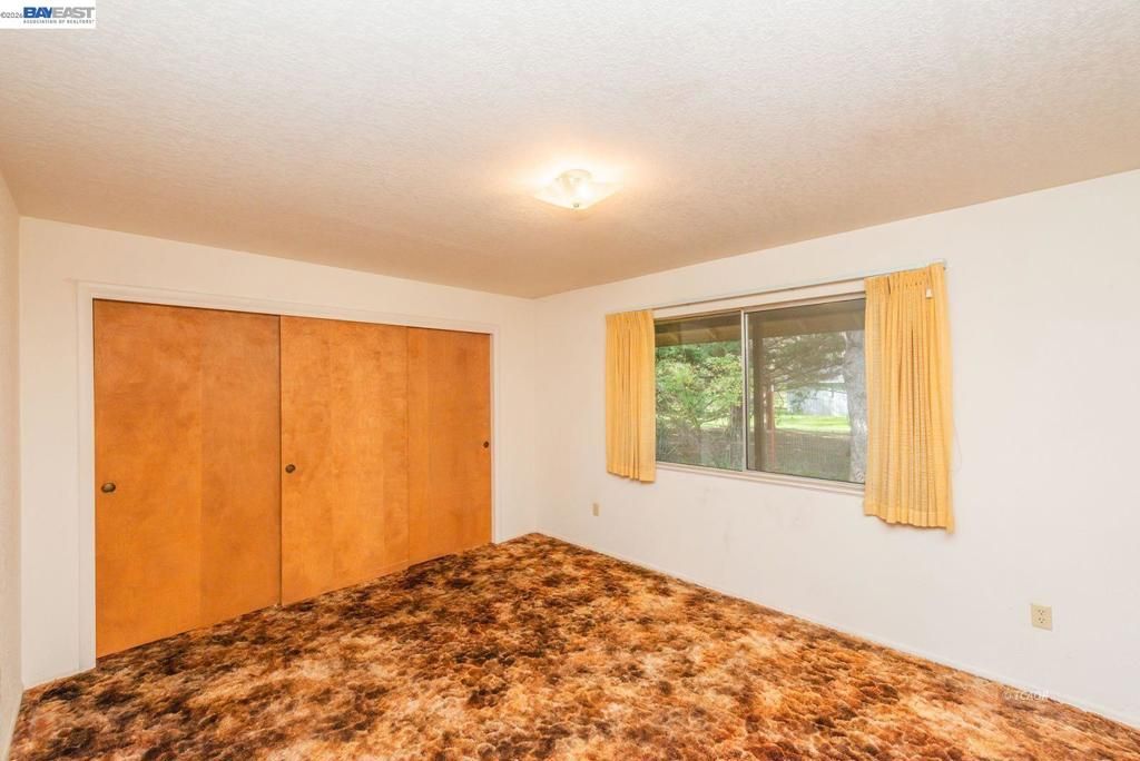 Image 14 of property listing at 376 376 Mountain View Dr., Lewiston, CA 96052