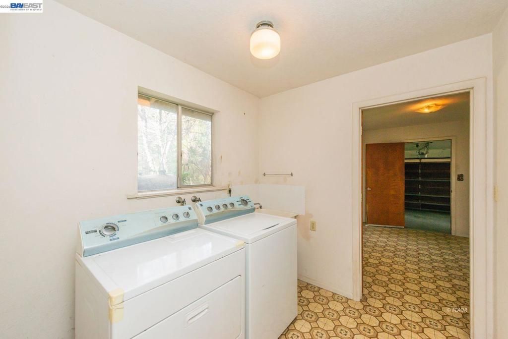 Image 19 of property listing at 376 376 Mountain View Dr., Lewiston, CA 96052