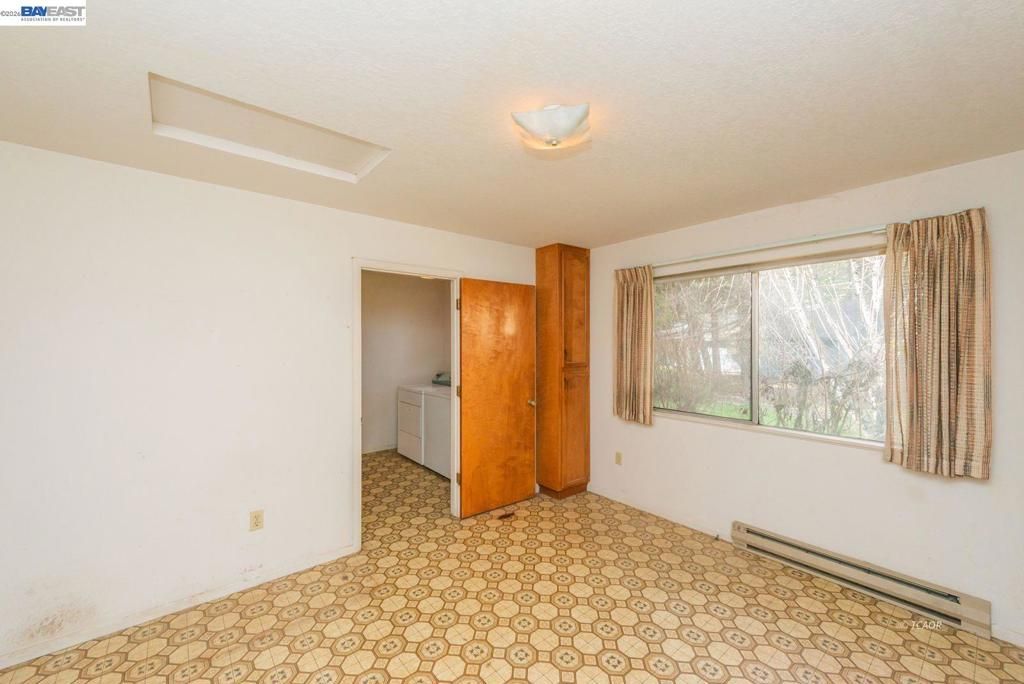 Image 22 of property listing at 376 376 Mountain View Dr., Lewiston, CA 96052