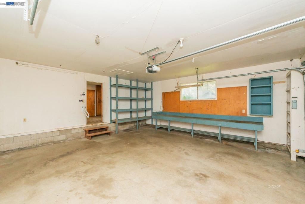 Image 26 of property listing at 376 376 Mountain View Dr., Lewiston, CA 96052