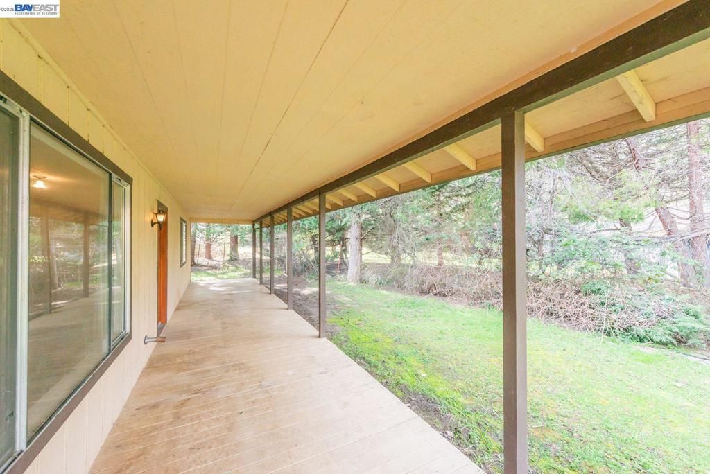 Image 27 of property listing at 376 376 Mountain View Dr., Lewiston, CA 96052