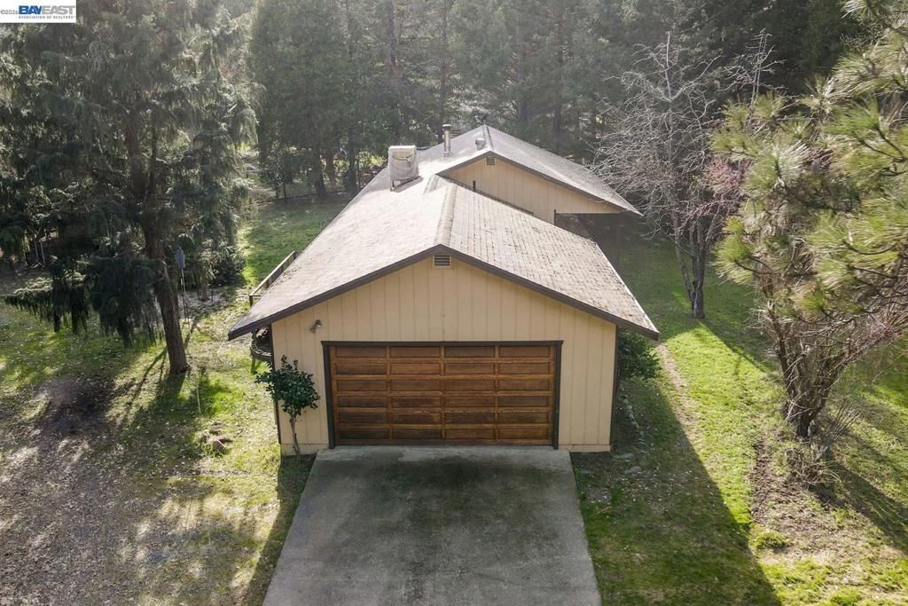 Image 47 of property listing at 376 376 Mountain View Dr., Lewiston, CA 96052