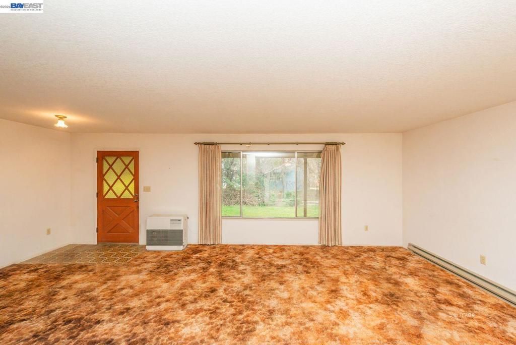 Image 7 of property listing at 376 376 Mountain View Dr., Lewiston, CA 96052